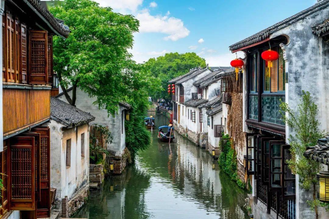 请出示文件